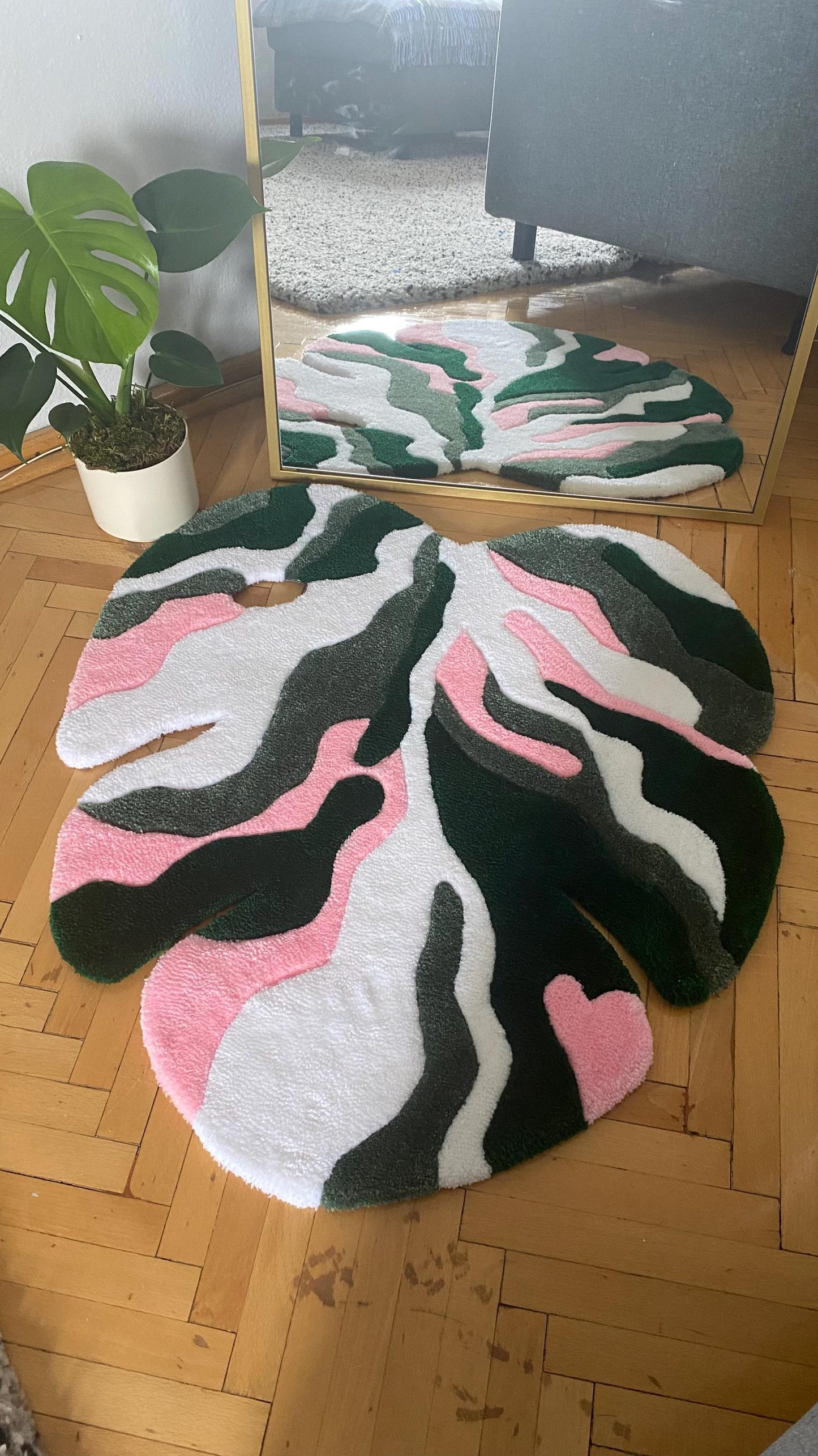Monstera Yaprağı Tufting Halı - El Yapımı Tropikal Boho Duvar ve Zemin Dekorasyonu