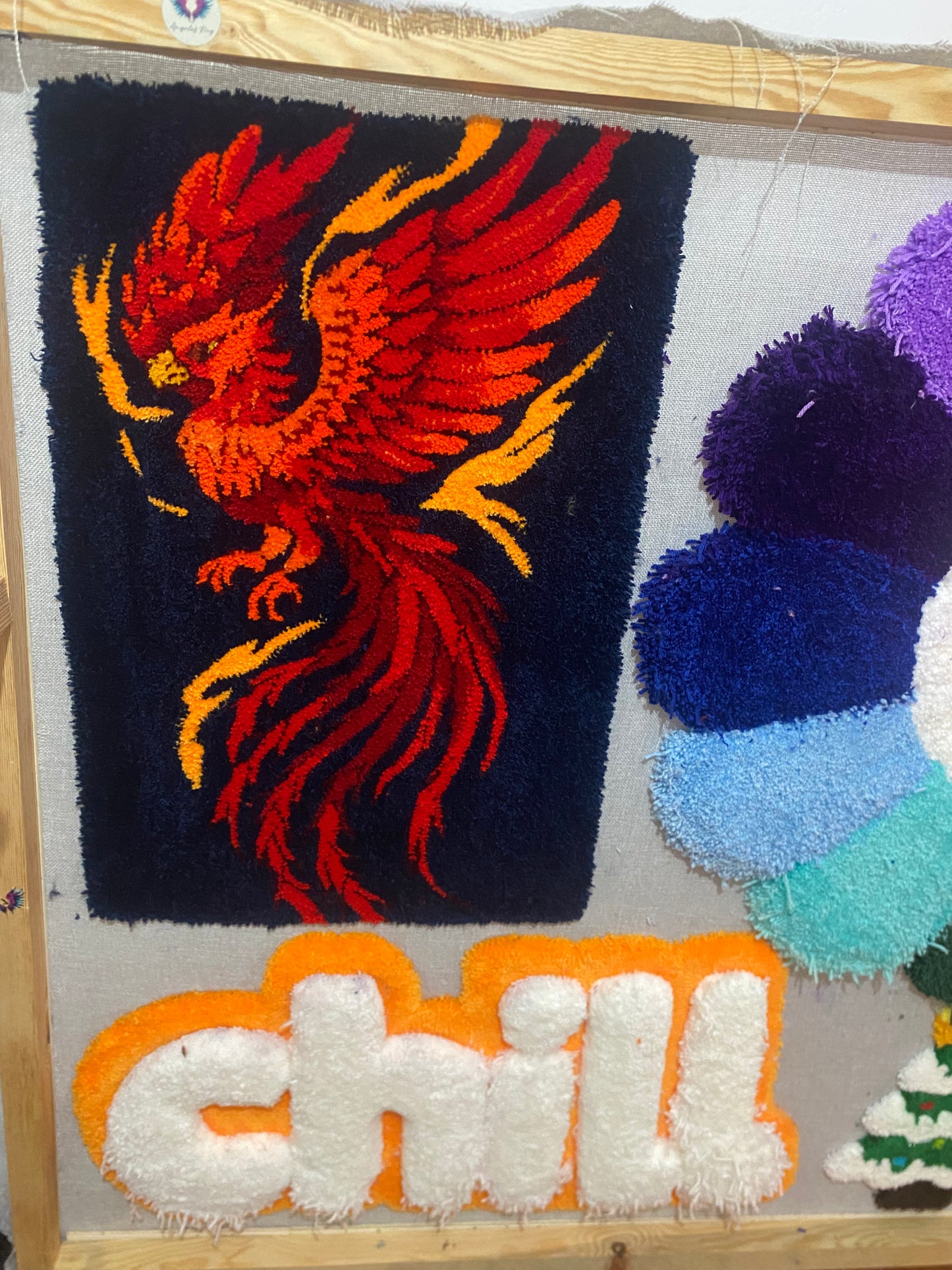 Phoenix Tufted Halı Duvar Süslemesi