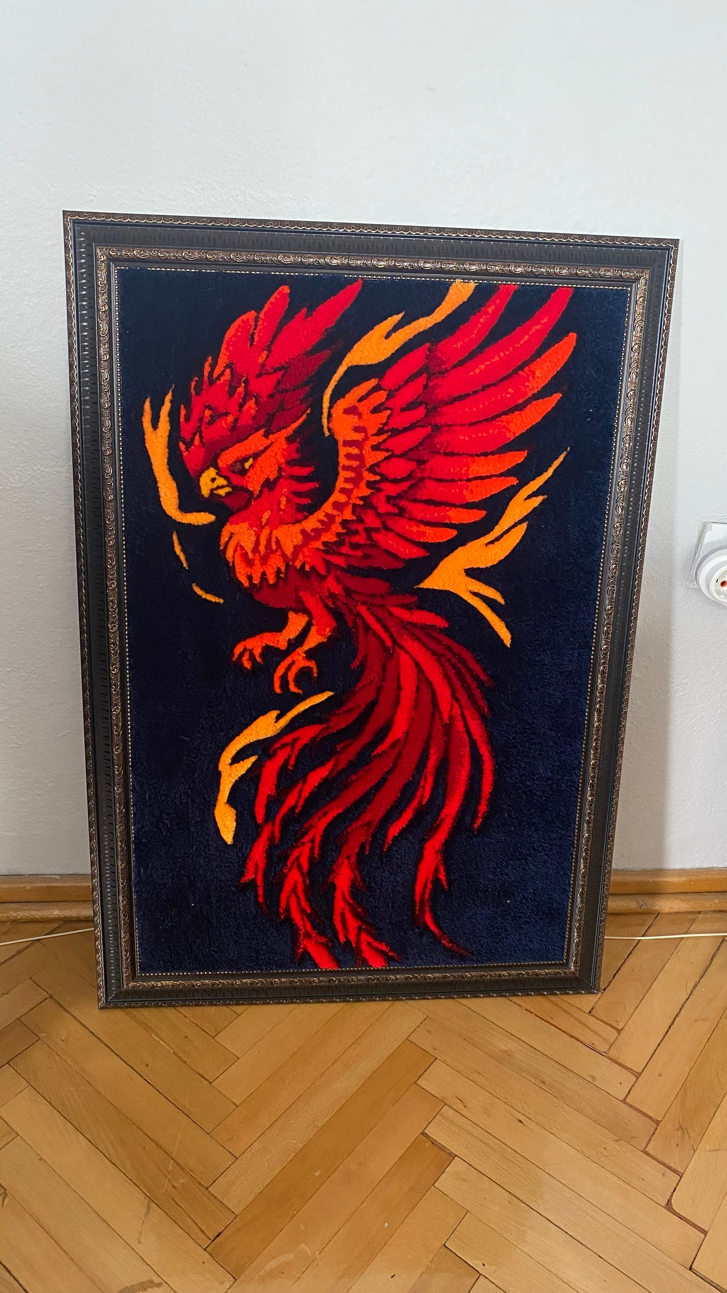Phoenix Tufted Halı Duvar Süslemesi