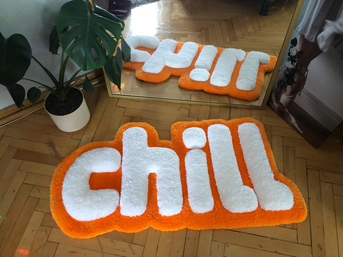 Chill Halı - 87x37cm Turuncu Beyaz El Yapımı Tufting Duvar Sanatı