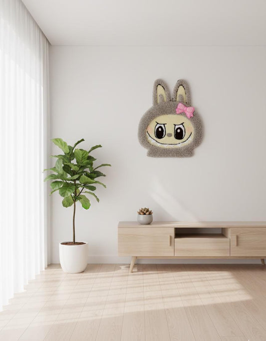 Labubu Canavar Halısı - 53x70cm El Yapımı Tufting Duvar Sanatı